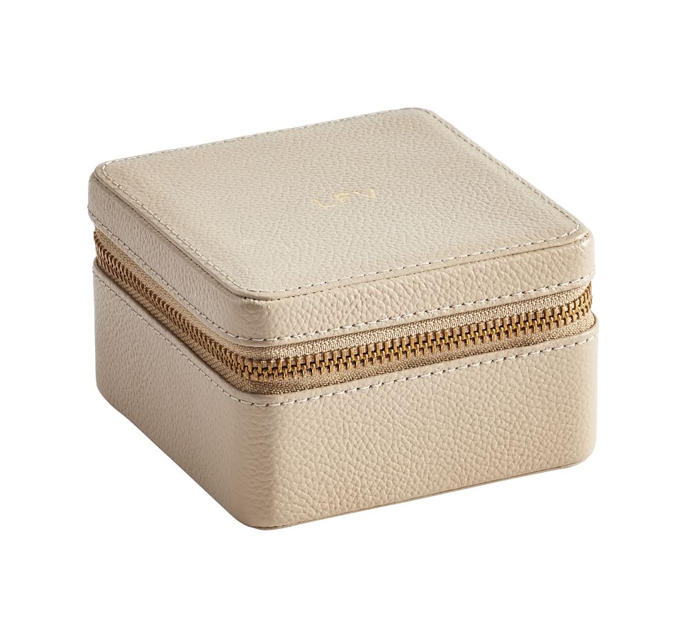 Pottery barn jewelry travel deals